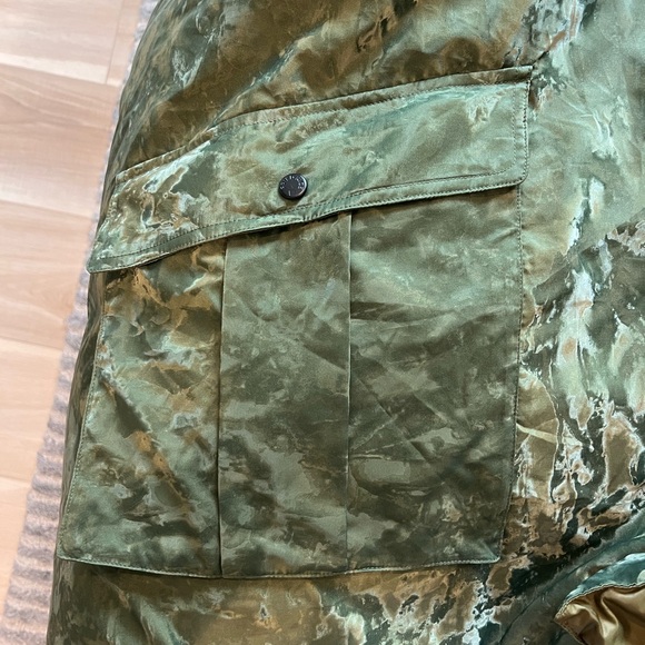 Fried Rice Poncho - exclusive from Complexcon - Picture 6 of 6